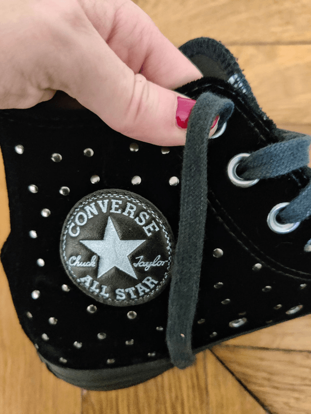 Converses édition limitée T40